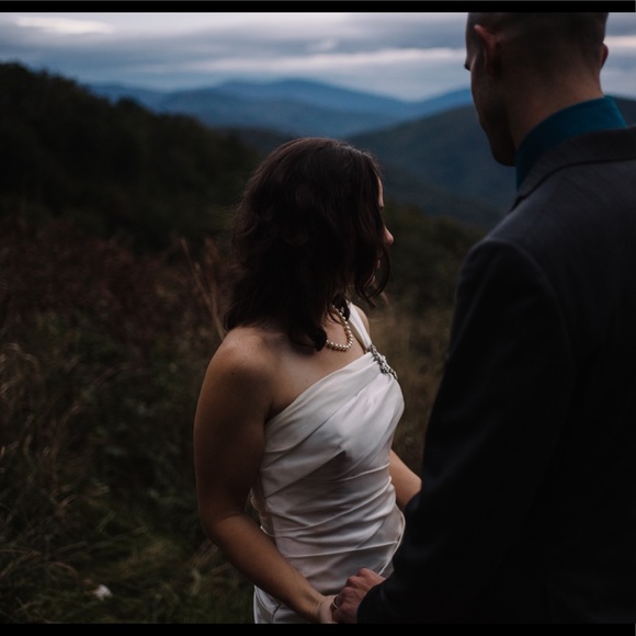 Meet your Posher, Maria - Picture 1 of 1